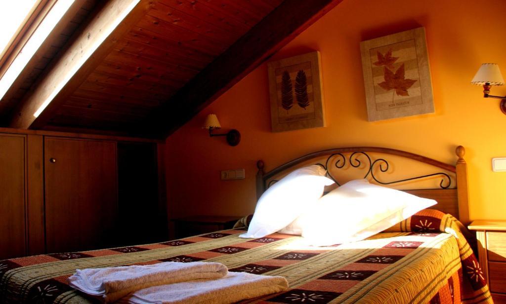Hostal Casa Barranco Castejón del Puente الغرفة الصورة
