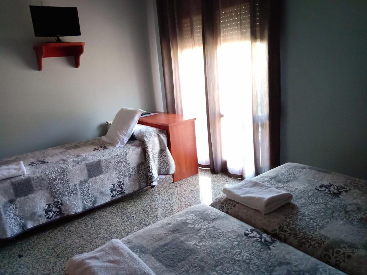 Hostal Casa Barranco Castejón del Puente المظهر الخارجي الصورة