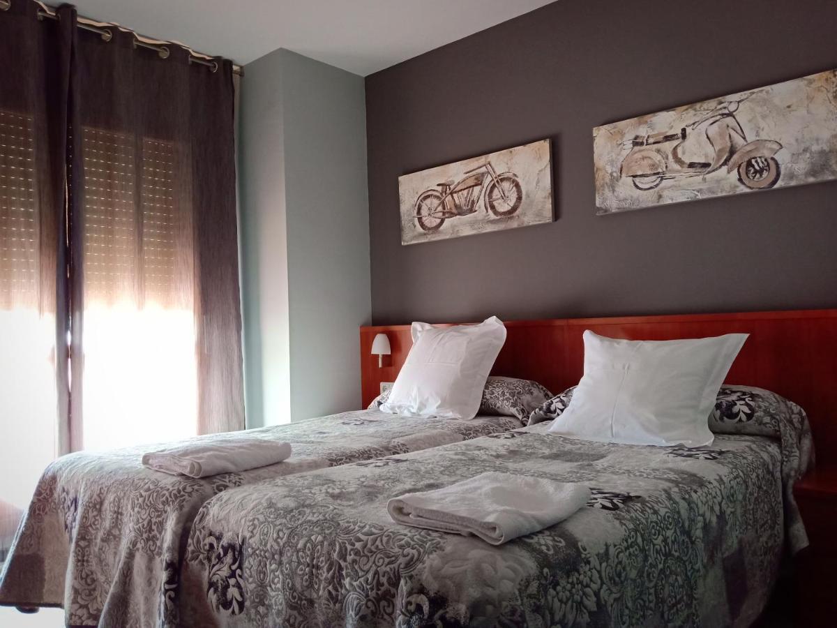 Hostal Casa Barranco Castejón del Puente المظهر الخارجي الصورة